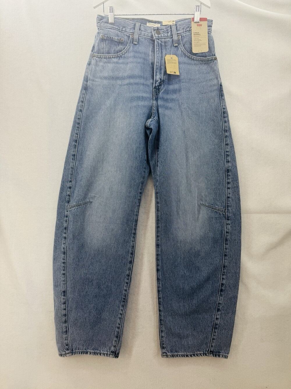 NWT Levi’s High Rise Cinch Barrel Jeans size 27x31 Adjustable Waist Stonewashed